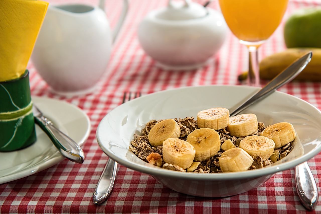 diete per dimagrire a colazione cereali e banana